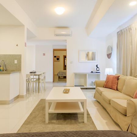 Escape Apartments, Balcony, Pool & Gym In La Julia Santo Domingo Eksteriør billede