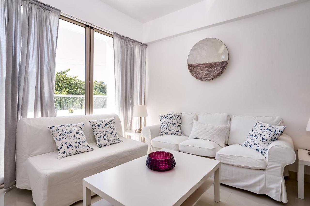Escape Apartments, Balcony, Pool & Gym In La Julia Santo Domingo Eksteriør billede
