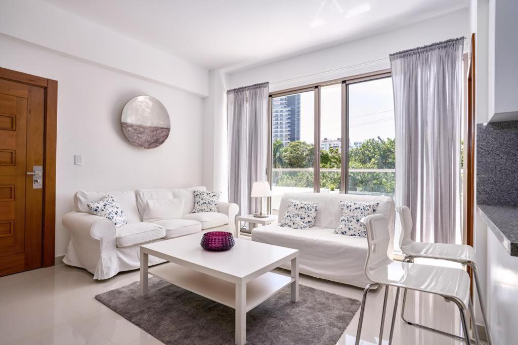Escape Apartments, Balcony, Pool & Gym In La Julia Santo Domingo Eksteriør billede
